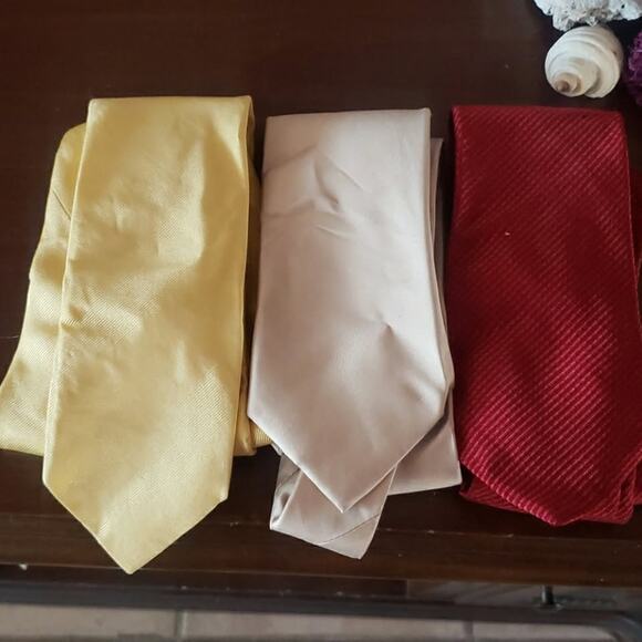 Designer Ties - Picture 1 of 9